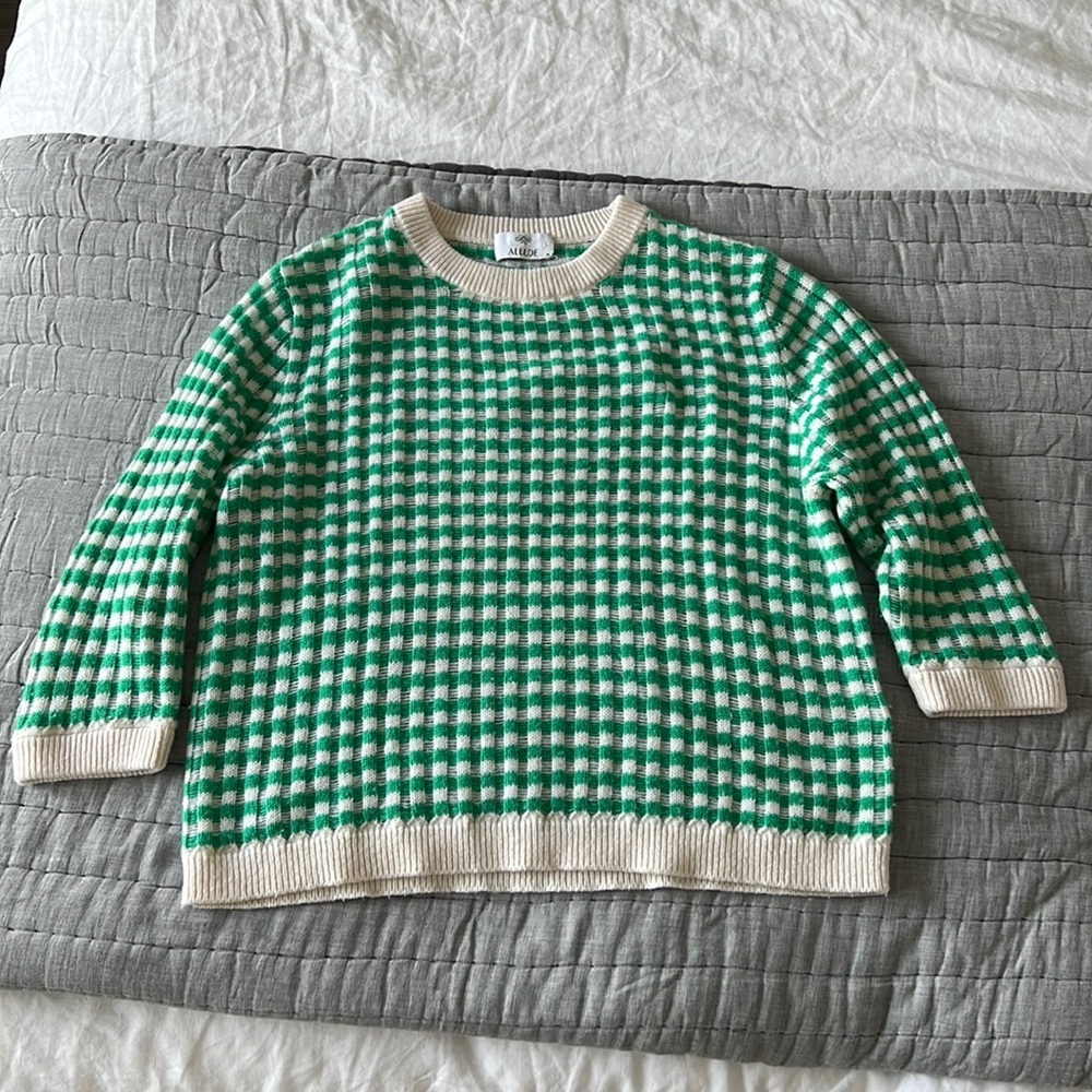 Allude Medium Super Soft 3/4 Sleeve Sweater